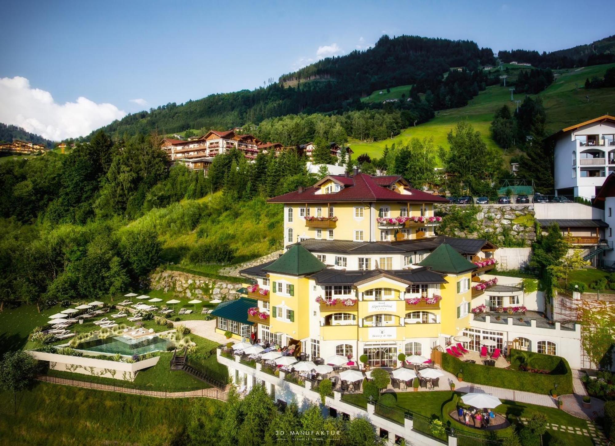 Hotel Alpenschloessl ザンクト・ヨーハン・イム・ポンガウ エクステリア 写真