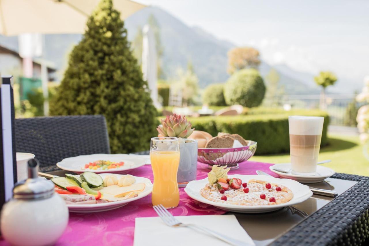 Hotel Alpenschloessl ザンクト・ヨーハン・イム・ポンガウ エクステリア 写真