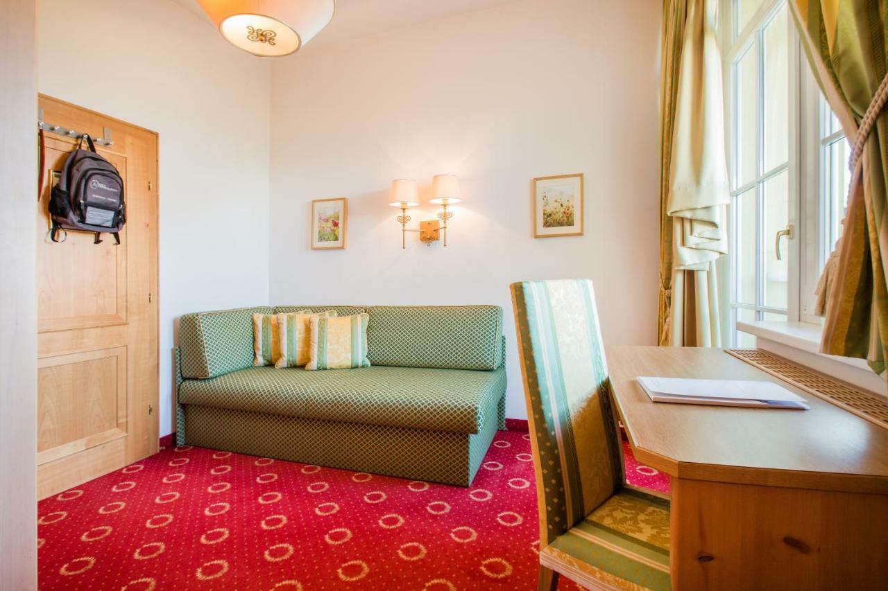 Hotel Alpenschloessl ザンクト・ヨーハン・イム・ポンガウ エクステリア 写真